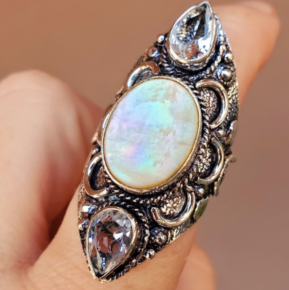 New Abalone Shell & White Topaz 925 Silver Statement Ring. - Picture 2 of 13